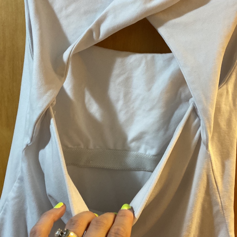 Prana twist back yoga top - Picture 3 of 3